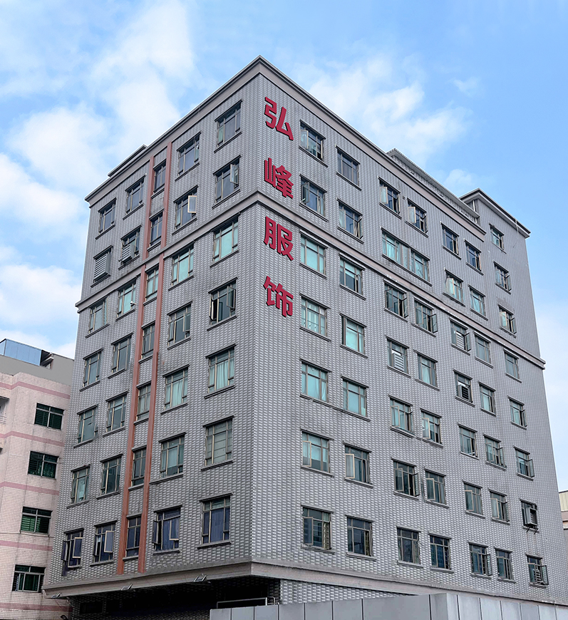 Hongfeng Garment is a leading enterprise in the garment industry, with rich production experience and strong production capacity. Our factory has more than ten years of professional experience, with advanced production lines and a highly skilled team.